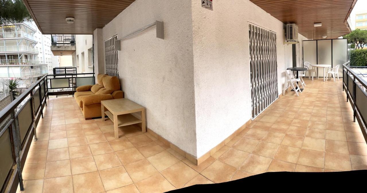 Apartamento Tortosa Salou Kültér fotó